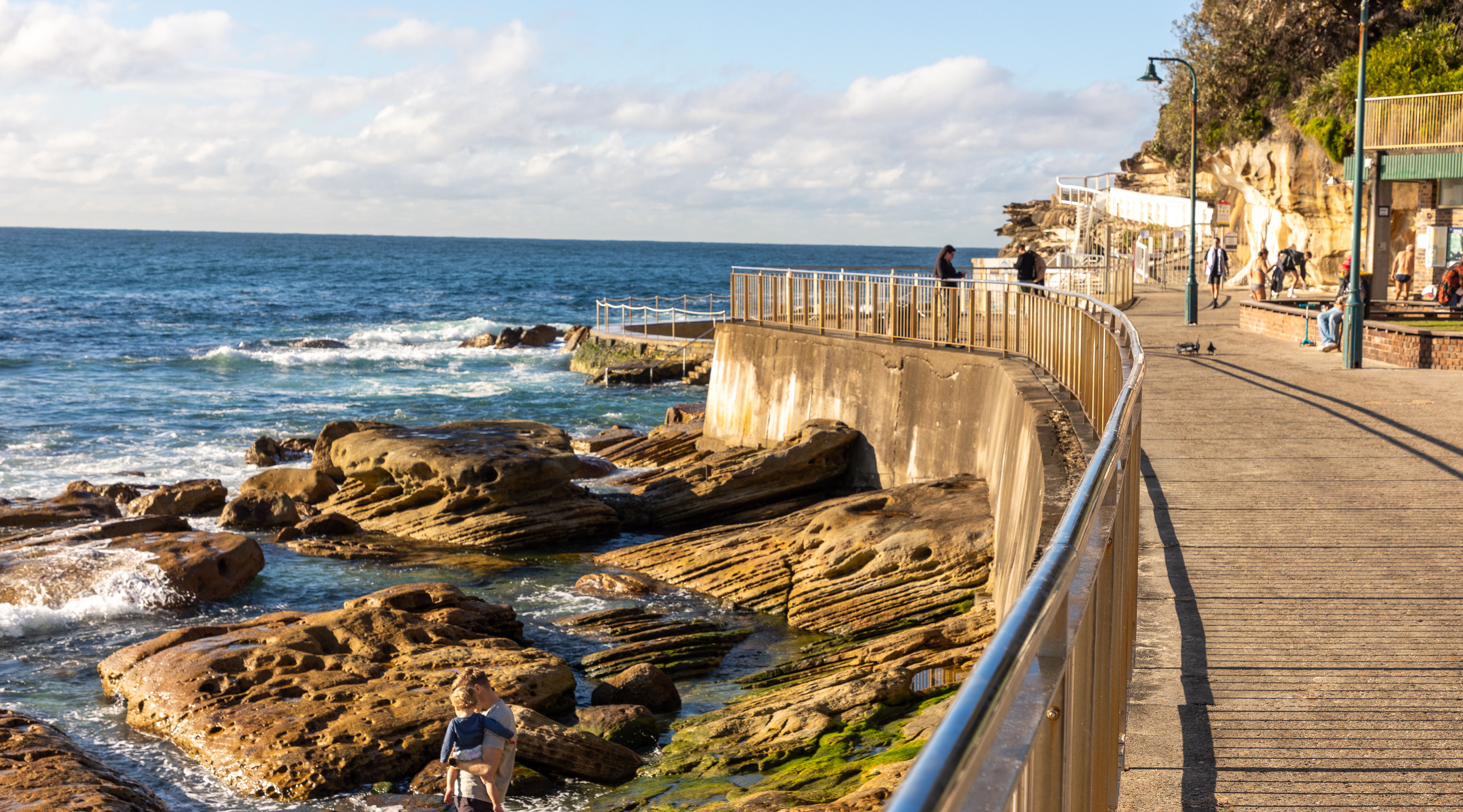 Bondi to Coogee Walk: Distance, Time, Views and What to Know