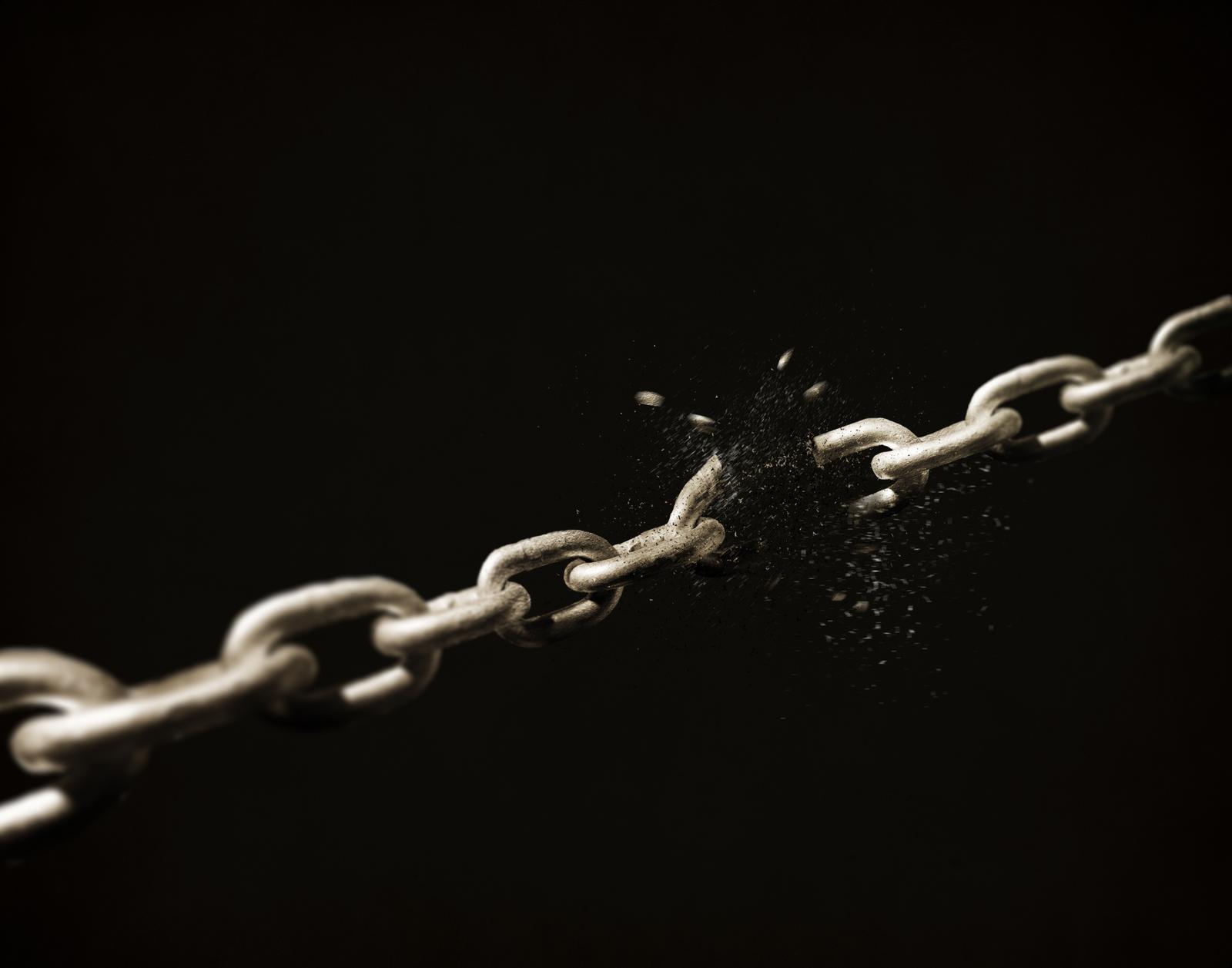 Global Supply Chain Finance Disruptions Drive Worldwide Price Spikes Within Weeks