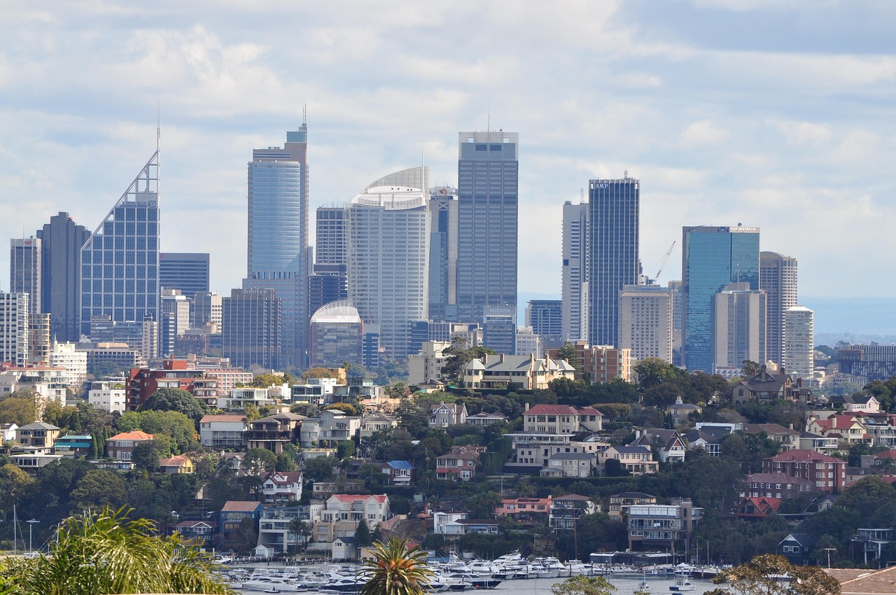 Resources and Tech Lift Global Mood as Sydney's Home Bourse Holds Its Ground