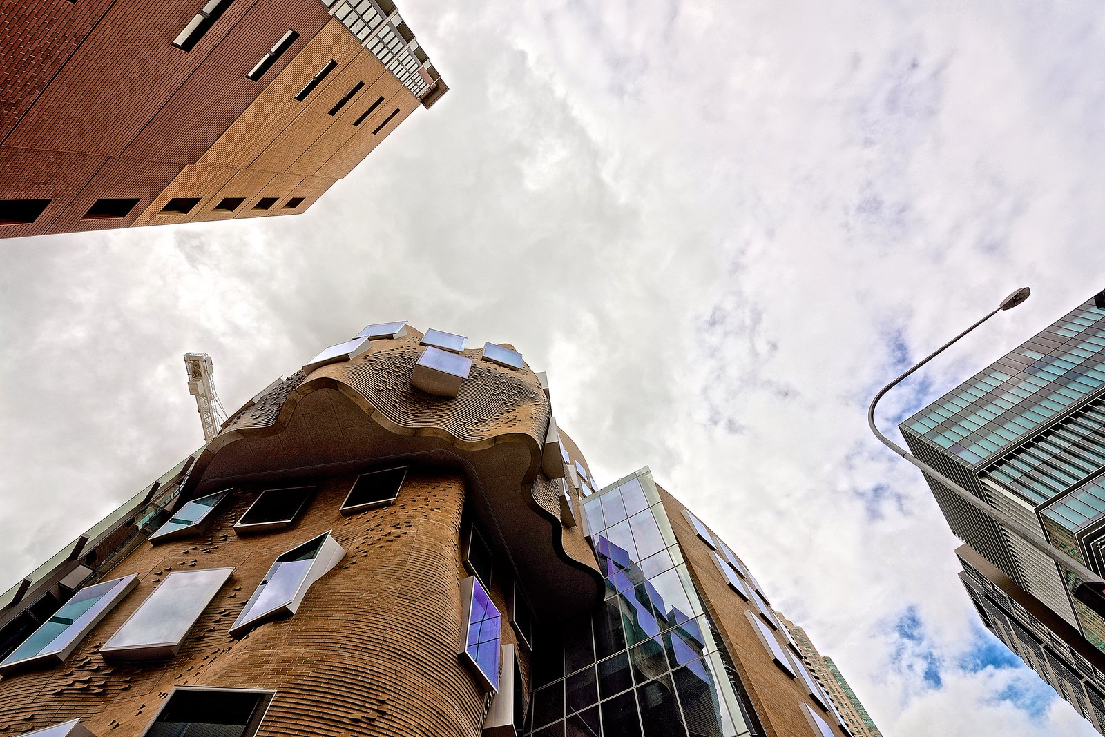Sydney Tech Startups: Why AU$3.2B in Venture Funding Flows Here